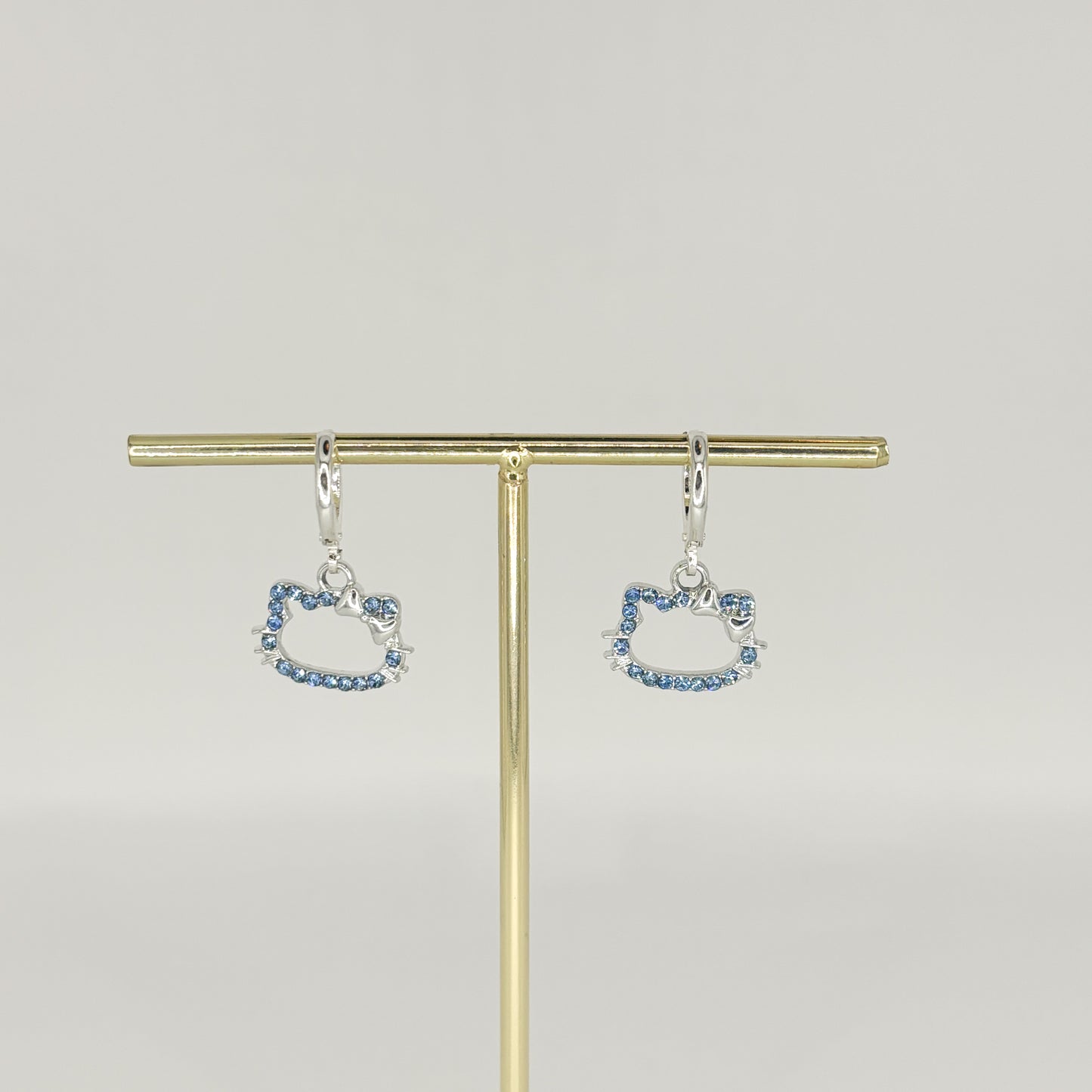 blue kitty earrings