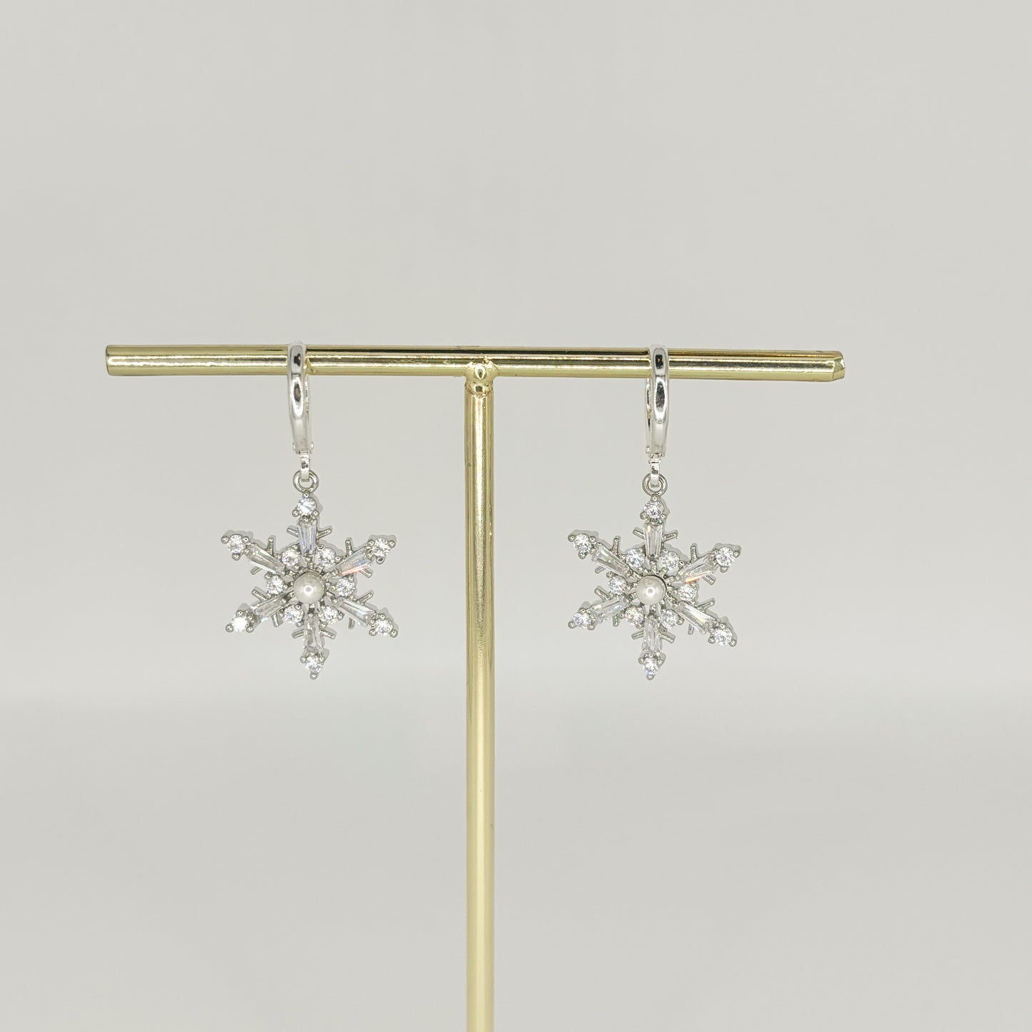 silver snowflake earrings